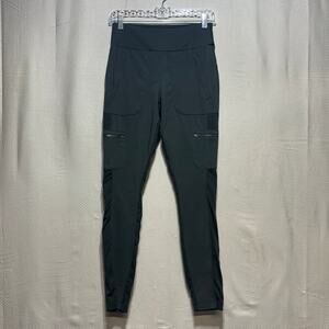 Athleta Women's Size 6 Army Green Cargo Pants High Rise Zipper Pockets Pull On